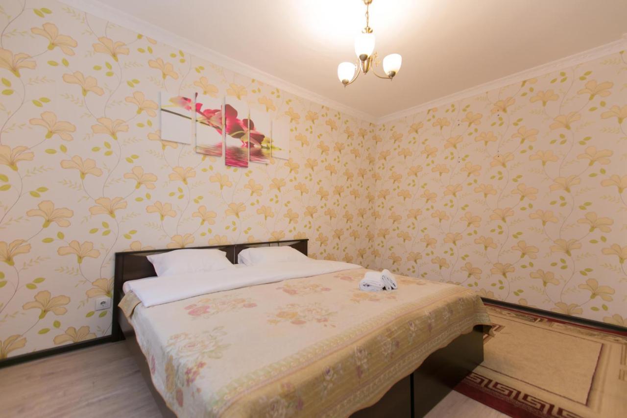 Cozy apartment on Sarayshyq street 5E Astana Zewnętrze zdjęcie
